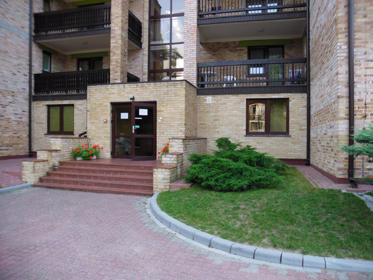 Lesny Dwor Aparthotel Mielno  Εξωτερικό φωτογραφία